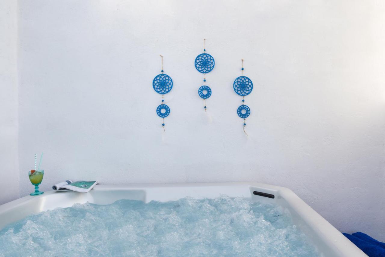 Stema Luxury Escape, Rooftop Jacuzzi & Panoramic Views Atsipopoulo Extérieur photo