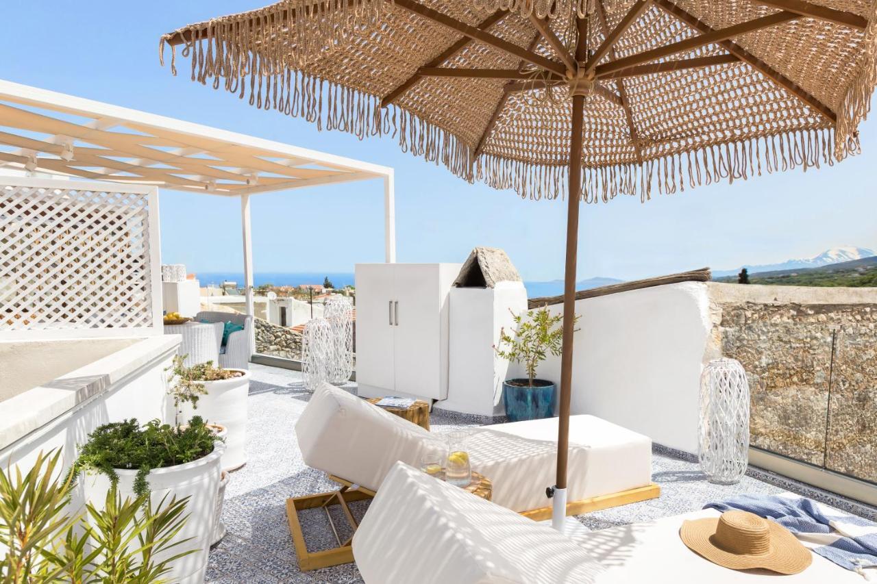 Stema Luxury Escape, Rooftop Jacuzzi & Panoramic Views Atsipopoulo Extérieur photo