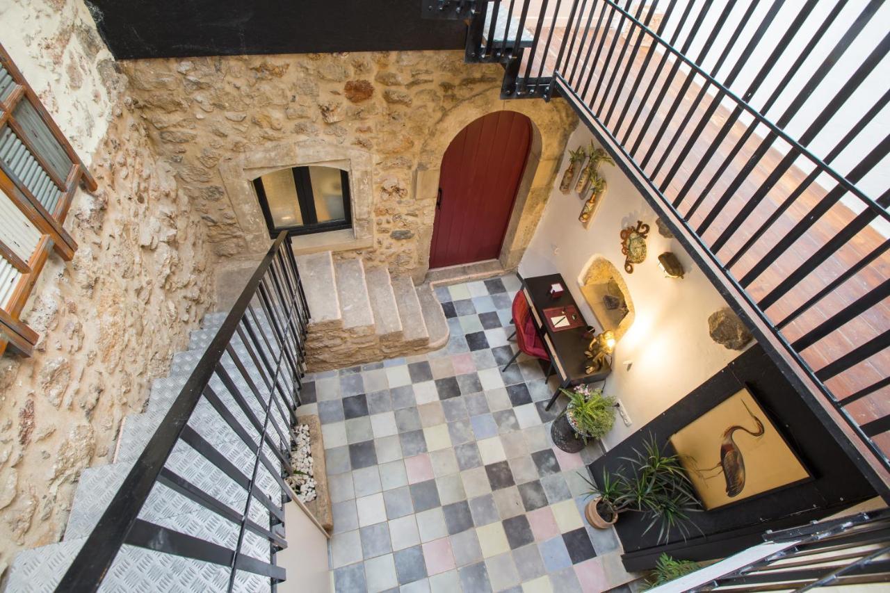 Stema Luxury Escape, Rooftop Jacuzzi & Panoramic Views Atsipopoulo Extérieur photo
