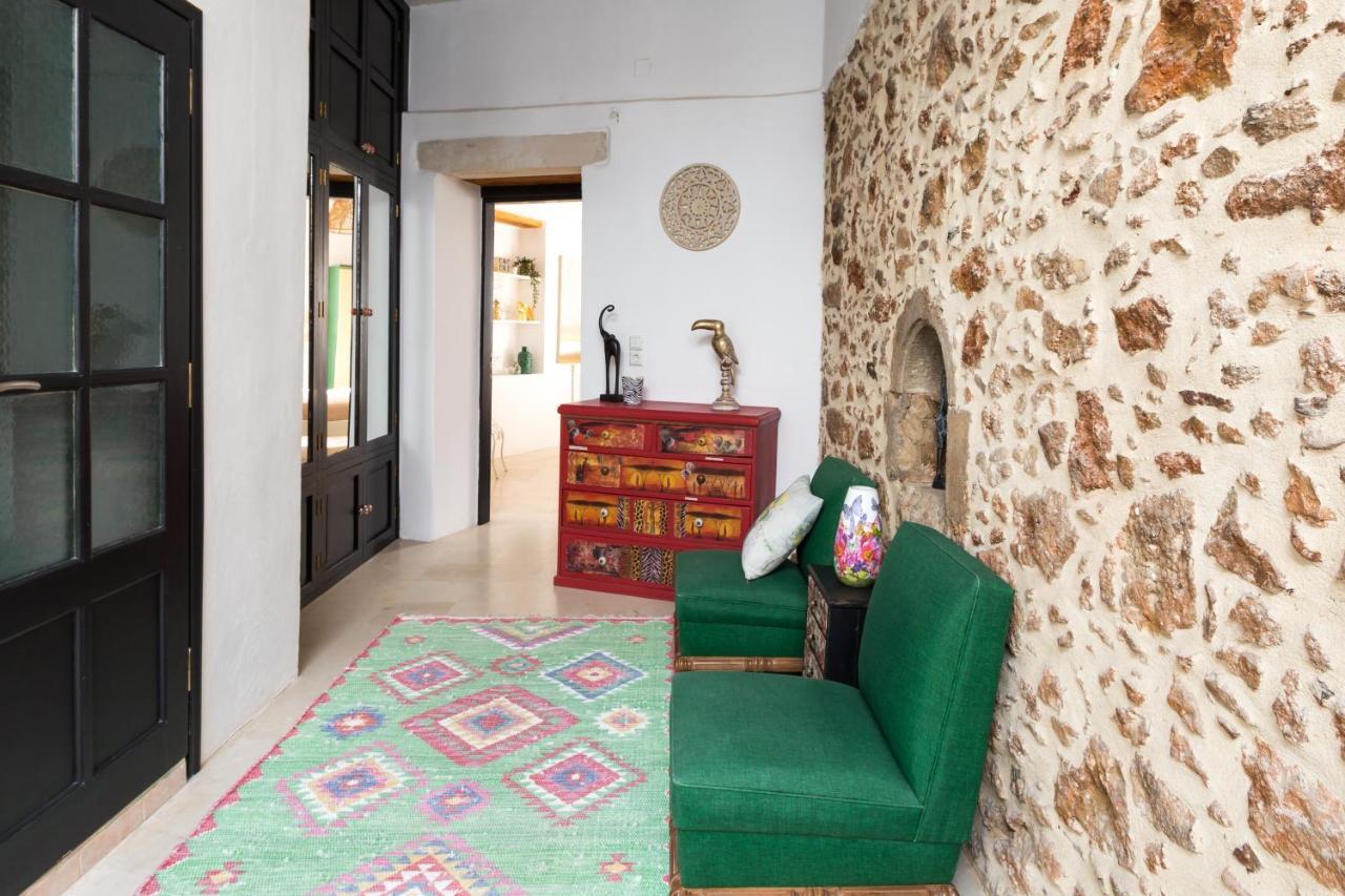 Stema Luxury Escape, Rooftop Jacuzzi & Panoramic Views Atsipopoulo Extérieur photo